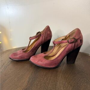 Frye Betty T-strap Pumps in Mauve